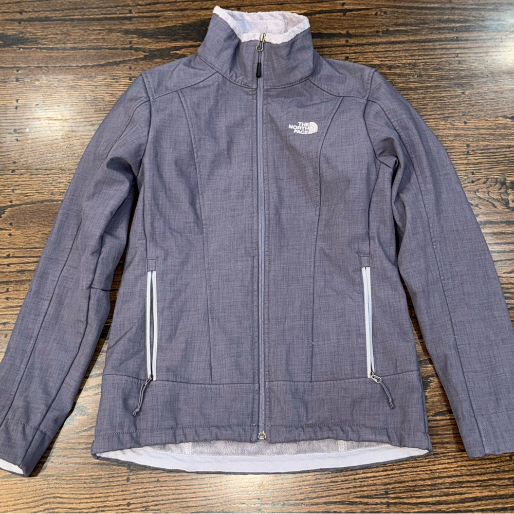 The North Face Women's Blue Gray Purple Fleece lined with thumb holes Small